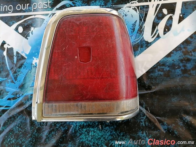 Calavera Ltd Crown Victoria Lado Copiloto Luces