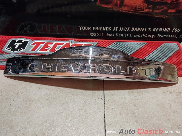 Emblema Cofre Chevrolet Pick Up 47 Al 53 Ornamentos Y Emblemas