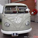 1961 volkswagen combi pickup