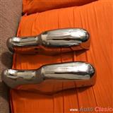 pair of chévrolet 1952 sedan front bumpers. chrome bumpers in good condition.