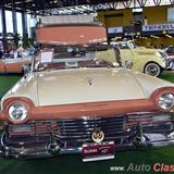 1957 ford fairline skyliner. motor v8 de 292ci que desarrolla 212hp.