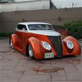 1937 FORD COUPE