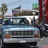 desfile monterrey día nacional del auto antiguo, banderazo de salida - parte 2