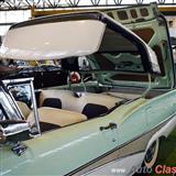 1958 ford fairline skyliner. motor v8 de 332ci que desarrolla 265hp.