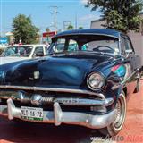 1953 ford victoria sedan 4 doors