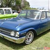 1961 ford fairlane 500 4 doors sedan