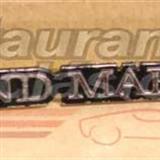 ford grand marquis - emblema leyenda grand marquis de metal