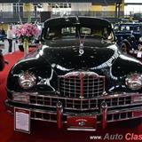 1949 packard sedan 8 cilindros en línea de 327ci con 150hp