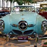 1950 studebaker commander. motor v8 de 232ci que desarrolla 120hp.