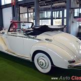 1954 mercedes benz 220. motor 6l de 2,200cc que desarrolla 106hp