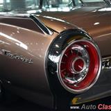 1963 ford thundebird v8 de 390ci con 300hp