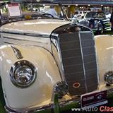 1954 mercedes benz 220. motor 6l de 2,200cc que desarrolla 106hp