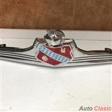 buick 1947 a 1948 emblema de cofre original metalico