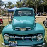 ford pickup 1952