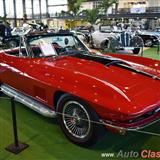 1967 chevrolet corvette stingray. motor v8 de 427ci que desarrolla 435hp