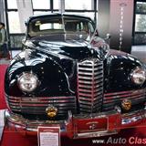 1947 packard custom super clipper limosina 8 cilindros en línea de 356ci con 165hp