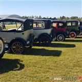 ford a de uruguay - paseo de otoño 2019, plaza de los fundadores, nueva helvecia,colonia, uruguay