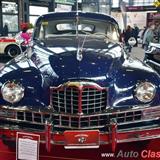 1949 packard sedanette 8 cilindros en línea de 288ci con 135hp