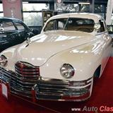 1949 packard sedanette 8 cilindros en línea de 288ci con 135hp