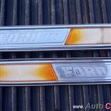 EMBLEMAS LATERALES COFRE FORD PICK-UP 1968-1972