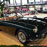 1962 ferrari 250gt pininfarina cabriolet. motor v12 de 3000cc que desarrolla 300hp