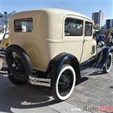 1928 ford 2 door sedan