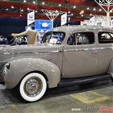 1940 ford two doors deluxe