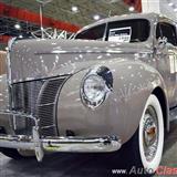 1940 ford two doors deluxe