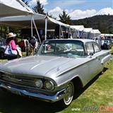 1960 chevrolet biscayne 2 door sedan