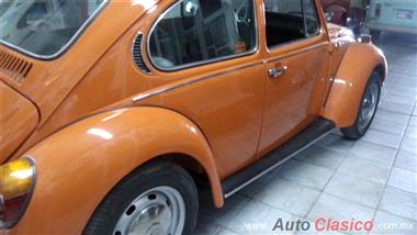 1974 Volkswagen super beetle Sedan