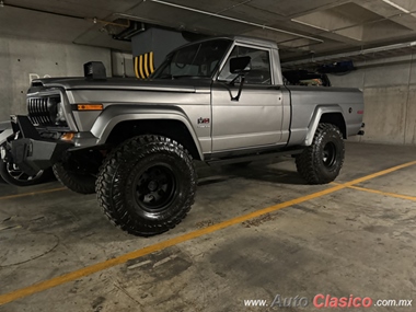 1984 Jeep J10 Pick-up