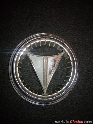 EMBLEMA VALIANT