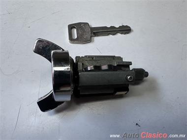 FORD MUSTANG , PICK UP 1979 TO 1991 IGNITION SWITCH