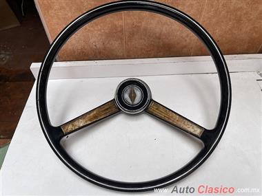 USED RENAULT 8 AND 1ST ORIGINAL STEERING WHEEL