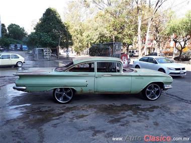 1960 Chevrolet Biscayne Hardtop