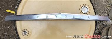 1979 CHRYSLER LEBARON FRONT TRIM