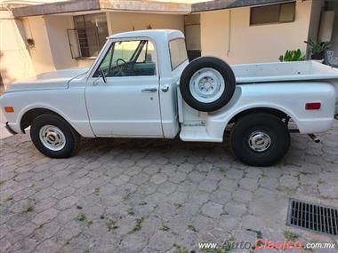 1969 Chevrolet pick up gmc Pickup