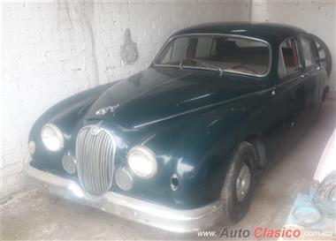 1959 Otro Jaguar Sedan