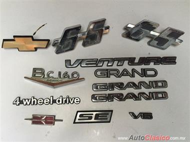 CHEVROLET , FORD , DODGE , AMC EMBLEMAS ORIGINALES  DIVERSOS