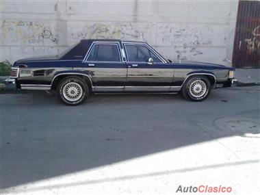 1986 Ford grand marquis Sedan