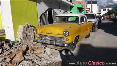 1952 Ford ford mainline Coupe
