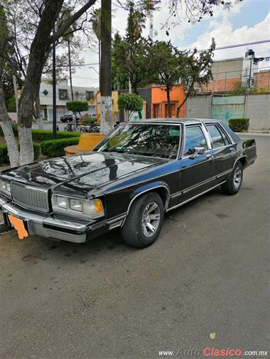 1982 Ford Grand marquis Sedan