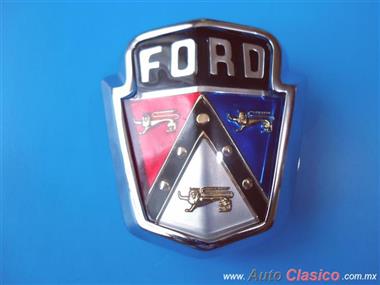 Emblema Ford Auto Clasico Cofre Escudo 1955-1956 Original