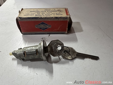 CHEVROLET 1966 ORIGINAL NEW INJECTION CYLINDER