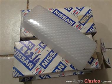 Plafon Luz Int Nissan 70S 80S