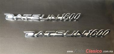 EMBLEMAS DE SALPICADERA DATSUN 510 1968 1969 1970 71 72 73