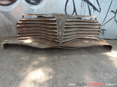 PONTIAC 41 GRILLE