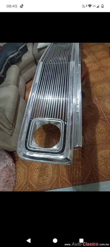 GRILLE FOR CHEVROLET PICK UP, PANEL AND SUBURBAN FROM 1969 TO 1972