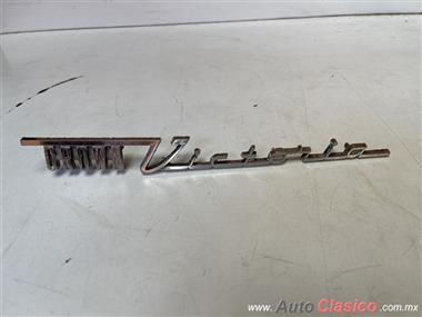 FORD FAIRLANE 500 1956 TO 1957 CROWN VICTORIA ORIGINAL EMBLEM