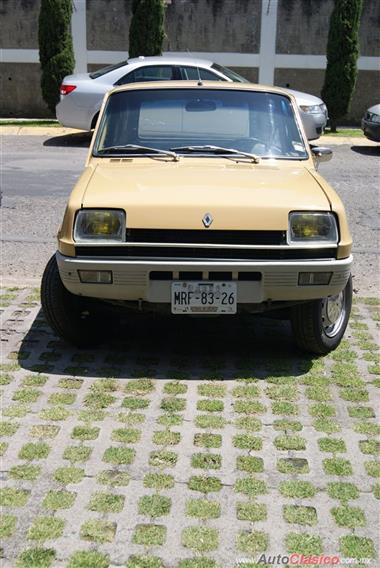 1977 Renault R-5 Hatchback